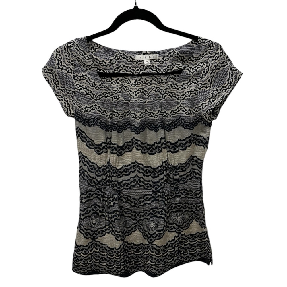CAbi 100% Silk Chantilly Lace Navy and Ivory Top Womens Small
